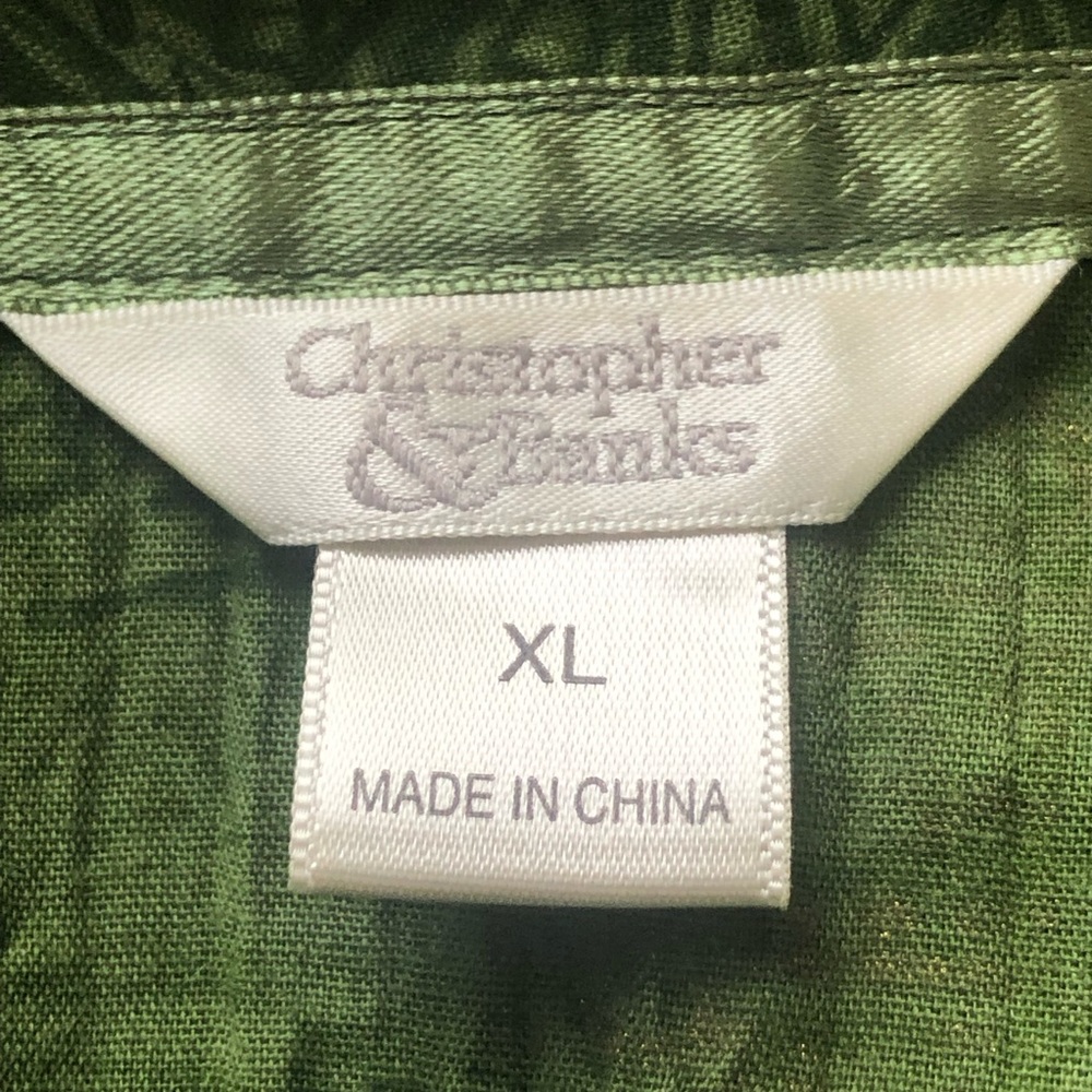 Green Patterned Button-Up Shirt - Picture 10 of 10